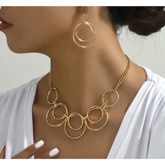 Trendy pierced gold chain hoop necklace and earring set - Picture 1 of 4